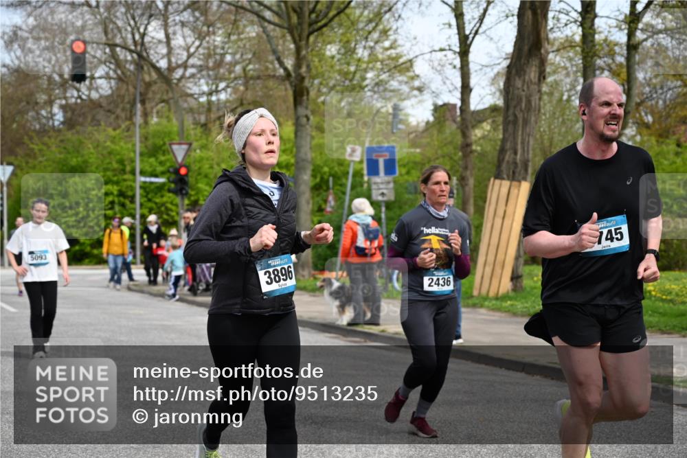 12.04.2026 - 45. Internationalen Wilhelmsburger Insellauf J. Mangold http://msf.ph/oto/9513235 12.04.2026 13:08:20 Ziel 4912, 4300, 3135, 3795, 5215, 4940, 4454, 4046, 4824, 5548, 5547, 4640, 5231, 5306, 3896, 4967, 2436, 2045, 2045, 3745, 2046, 4102, 5795, 4860, 5313, 5027, 5093, 5020, 4265, 3035, 5305, 3035, 5305, 4757, 4039, 4901, 5746, 2560, 5229, 2077, 2923 meine-sportfotos.de