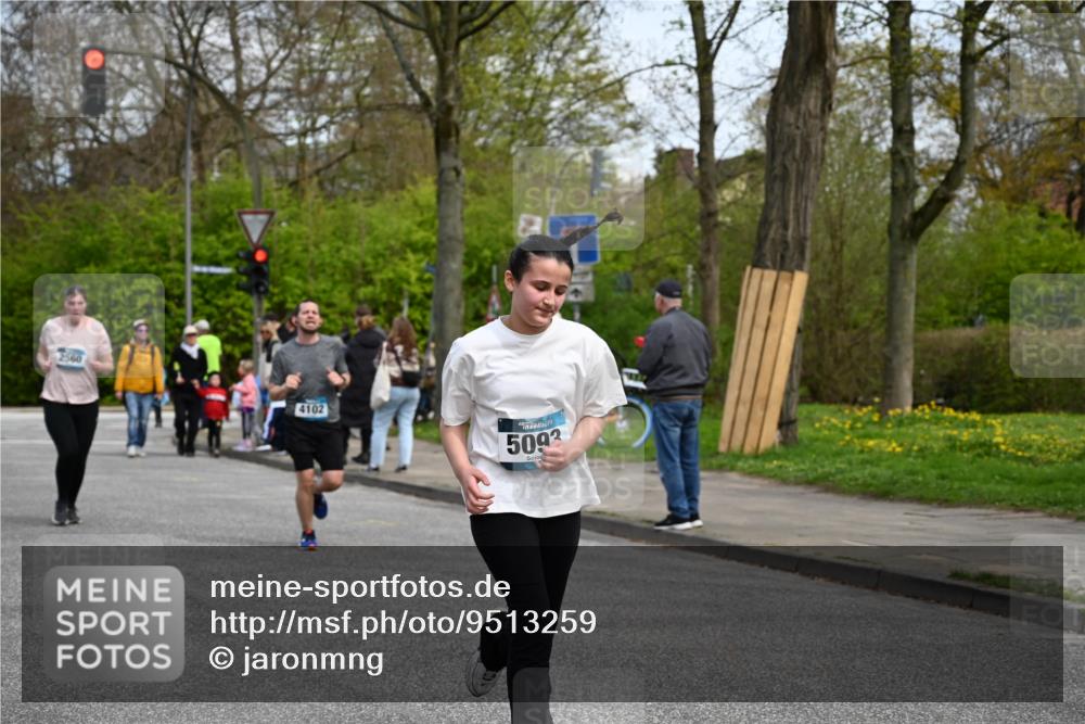 12.04.2026 - 45. Internationalen Wilhelmsburger Insellauf J. Mangold http://msf.ph/oto/9513259 12.04.2026 13:08:24 Ziel 5215, 4940, 4454, 4046, 4824, 5548, 5547, 4640, 5231, 5306, 3896, 4967, 2436, 2045, 3745, 2046, 4102, 5795, 4860, 5313, 5027, 5093, 5020, 4265, 3035, 5305, 4757, 4039, 4901, 5746, 2560, 5229, 2077, 2923, 4652, 2260, 3261, 5324 meine-sportfotos.de