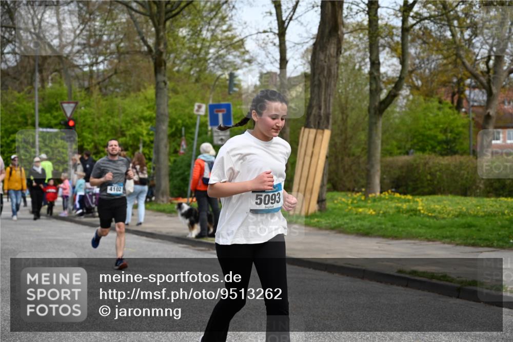 12.04.2026 - 45. Internationalen Wilhelmsburger Insellauf J. Mangold http://msf.ph/oto/9513262 12.04.2026 13:08:24 Ziel 5215, 4940, 4454, 4046, 4824, 5548, 5547, 4640, 5231, 5306, 3896, 4967, 2436, 2045, 3745, 2046, 4102, 5795, 4860, 5313, 5027, 5093, 5020, 4265, 3035, 5305, 4757, 4039, 4901, 5746, 2560, 5229, 2077, 2923, 4652, 2260, 3261, 5324 meine-sportfotos.de