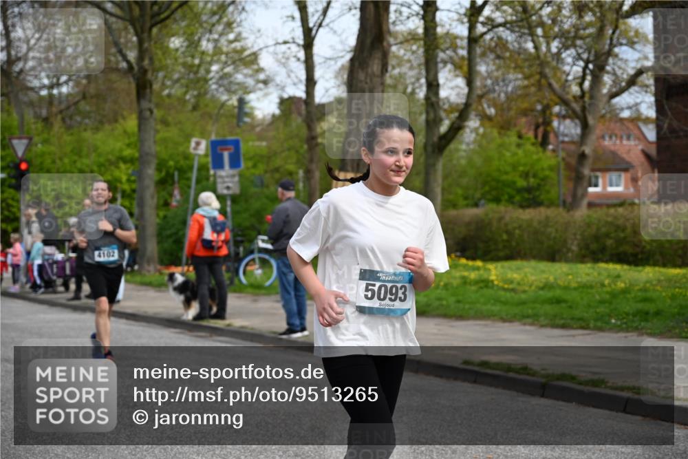 12.04.2026 - 45. Internationalen Wilhelmsburger Insellauf J. Mangold http://msf.ph/oto/9513265 12.04.2026 13:08:25 Ziel 5215, 4940, 4454, 4046, 4824, 5548, 5547, 4640, 5231, 5306, 3896, 4967, 2436, 2045, 3745, 2046, 4102, 5795, 4860, 5313, 4860, 5313, 5027, 5093, 5020, 4265, 3035, 5305, 4757, 4039, 4901, 5746, 4901, 5746, 2560, 5229, 2077, 2923, 4652, 2260, 3261, 5324, 3406, 3359, 2981 meine-sportfotos.de