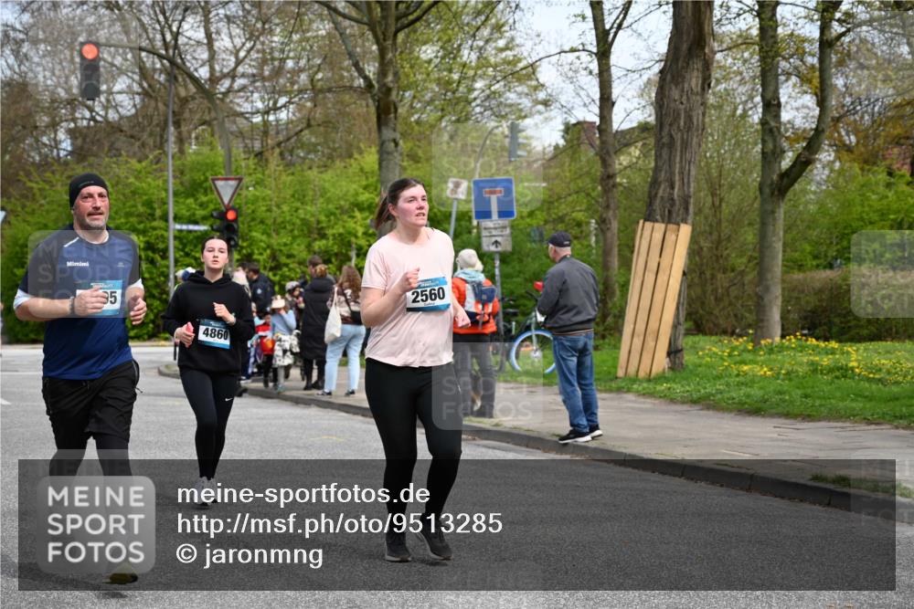 12.04.2026 - 45. Internationalen Wilhelmsburger Insellauf J. Mangold http://msf.ph/oto/9513285 12.04.2026 13:08:28 Ziel 4454, 4046, 4824, 5548, 5547, 4640, 5231, 5306, 3896, 4967, 2436, 2045, 3745, 2046, 4102, 5795, 4860, 5313, 5027, 5093, 5020, 4265, 3035, 5305, 4757, 4039, 4901, 5746, 2560, 5229, 2077, 2923, 4652, 2260, 3261, 5324, 3406, 3359, 2981, 5712, 3791, 4453, 4204 meine-sportfotos.de