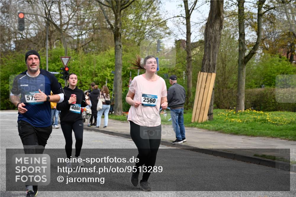 12.04.2026 - 45. Internationalen Wilhelmsburger Insellauf J. Mangold http://msf.ph/oto/9513289 12.04.2026 13:08:28 Ziel 4454, 4046, 4824, 5548, 5547, 4640, 5231, 5306, 3896, 4967, 2436, 2045, 3745, 2046, 4102, 5795, 4860, 5313, 5027, 5093, 5020, 4265, 3035, 5305, 4757, 4039, 4901, 5746, 2560, 5229, 2077, 2923, 4652, 2260, 3261, 5324, 3406, 3359, 2981, 5712, 3791, 4453, 4204 meine-sportfotos.de