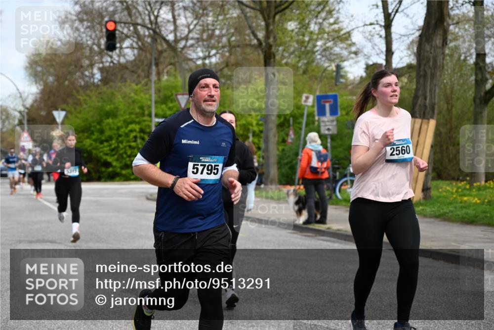 12.04.2026 - 45. Internationalen Wilhelmsburger Insellauf J. Mangold http://msf.ph/oto/9513291 12.04.2026 13:08:28 Ziel 4454, 4046, 4824, 5548, 5547, 4640, 5231, 5306, 3896, 4967, 2436, 2045, 3745, 2046, 4102, 5795, 4860, 5313, 5027, 5093, 5020, 4265, 3035, 5305, 4757, 4039, 4901, 5746, 2560, 5229, 2077, 2923, 4652, 2260, 3261, 5324, 3406, 3359, 2981, 5712, 3791, 4453, 4204 meine-sportfotos.de