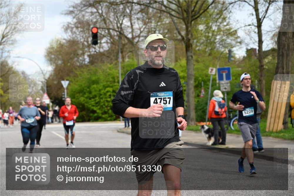 12.04.2026 - 45. Internationalen Wilhelmsburger Insellauf J. Mangold http://msf.ph/oto/9513330 12.04.2026 13:08:38 Ziel 3896, 4967, 2436, 2045, 3745, 2046, 4102, 5795, 4860, 5313, 5027, 5093, 5020, 4265, 3035, 5305, 4757, 4039, 4901, 5746, 2560, 5229, 2077, 2923, 4652, 2260, 3261, 5324, 3406, 3359, 2981, 5712, 3791, 5712, 3791, 4453, 4204, 4611, 2440, 2011, 5783, 4973 meine-sportfotos.de