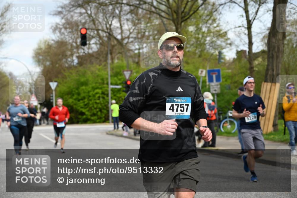 12.04.2026 - 45. Internationalen Wilhelmsburger Insellauf J. Mangold http://msf.ph/oto/9513332 12.04.2026 13:08:38 Ziel 3896, 4967, 2436, 2045, 3745, 2046, 4102, 5795, 4860, 5313, 5027, 5093, 5020, 4265, 3035, 5305, 4757, 4039, 4901, 5746, 2560, 5229, 2077, 2923, 4652, 2260, 3261, 5324, 3406, 3359, 2981, 5712, 3791, 5712, 3791, 4453, 4204, 4611, 2440, 2011, 5783, 4973 meine-sportfotos.de