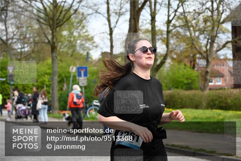 12.04.2026 - 45. Internationalen Wilhelmsburger Insellauf J. Mangold http://msf.ph/oto/9513368 12.04.2026 13:08:44 Ziel 2045, 3745, 2046, 4102, 5795, 4860, 5313, 5027, 5093, 5020, 4265, 3035, 5305, 4757, 4039, 4901, 5746, 2560, 5229, 2077, 2923, 4652, 2260, 3261, 5324, 3406, 3359, 2981, 5712, 3791, 4453, 4204, 4611, 2440, 2011, 2011, 5783, 4973, 4771, 5586, 5596, 4777 meine-sportfotos.de