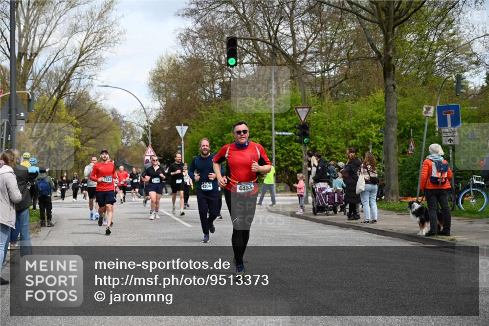 12.04.2026 - 45. Internationalen Wilhelmsburger Insellauf J. Mangold http://msf.ph/oto/9513373 12.04.2026 13:08:45 Ziel 2045, 3745, 2046, 4102, 5795, 4860, 5313, 5027, 5093, 5020, 4265, 3035, 5305, 4757, 4039, 4901, 5746, 2560, 5229, 2077, 2923, 4652, 4652, 2260, 3261, 5324, 3406, 3359, 2981, 5712, 3791, 4453, 4204, 4611, 2440, 2011, 5783, 4973, 4771, 5586, 5596, 4777, 5641 meine-sportfotos.de