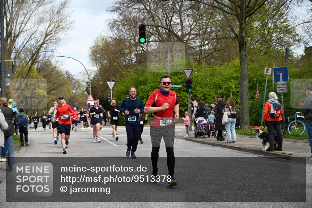 12.04.2026 - 45. Internationalen Wilhelmsburger Insellauf J. Mangold http://msf.ph/oto/9513378 12.04.2026 13:08:46 Ziel 3745, 2046, 4102, 5795, 4860, 5313, 5027, 5093, 5020, 4265, 3035, 5305, 4757, 4039, 4901, 5746, 2560, 5229, 2077, 2923, 4652, 2260, 2260, 3261, 5324, 3406, 3359, 2981, 5712, 3791, 4453, 4204, 4611, 2440, 2011, 5783, 4973, 4771, 5586, 5596, 4777, 5641, 5631 meine-sportfotos.de