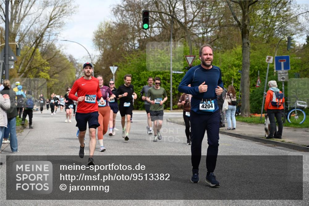 12.04.2026 - 45. Internationalen Wilhelmsburger Insellauf J. Mangold http://msf.ph/oto/9513382 12.04.2026 13:08:48 Ziel 5795, 4860, 5313, 5027, 5093, 5020, 4265, 3035, 5305, 4757, 4039, 4901, 5746, 2560, 5229, 2077, 2923, 4652, 2260, 3261, 5324, 3261, 5324, 3406, 3359, 2981, 5712, 3791, 4453, 4204, 4611, 2440, 2011, 5783, 5783, 4973, 4771, 5586, 5596, 4777, 5641, 5631, 4318, 4911, 4857 meine-sportfotos.de