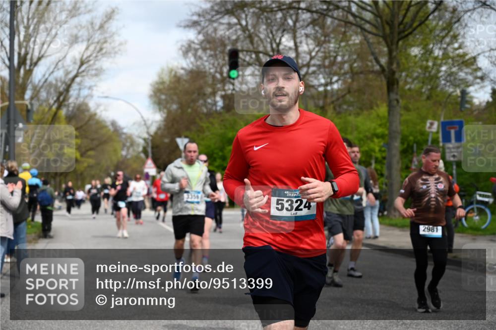 12.04.2026 - 45. Internationalen Wilhelmsburger Insellauf J. Mangold http://msf.ph/oto/9513399 12.04.2026 13:08:50 Ziel 4860, 5313, 5027, 5093, 5020, 4265, 3035, 5305, 4757, 4039, 4901, 5746, 2560, 5229, 2077, 2923, 4652, 2260, 3261, 5324, 3406, 3359, 2981, 5712, 3791, 5712, 3791, 4453, 4204, 4611, 2440, 2011, 5783, 4973, 4771, 5586, 5596, 4777, 5641, 5631, 4318, 4911, 4857, 3076, 5682 meine-sportfotos.de