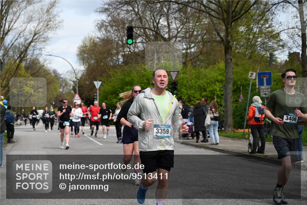 12.04.2026 - 45. Internationalen Wilhelmsburger Insellauf J. Mangold http://msf.ph/oto/9513411 12.04.2026 13:08:52 Ziel 5027, 5093, 5020, 4265, 3035, 5305, 4757, 4039, 4901, 5746, 2560, 5229, 2077, 2923, 4652, 2260, 3261, 5324, 3406, 3359, 2981, 5712, 3791, 4453, 4204, 4611, 2440, 2011, 5783, 4973, 4771, 5586, 5596, 5586, 5596, 4777, 5641, 5631, 4318, 4911, 4857, 3076, 5682, 5611 meine-sportfotos.de