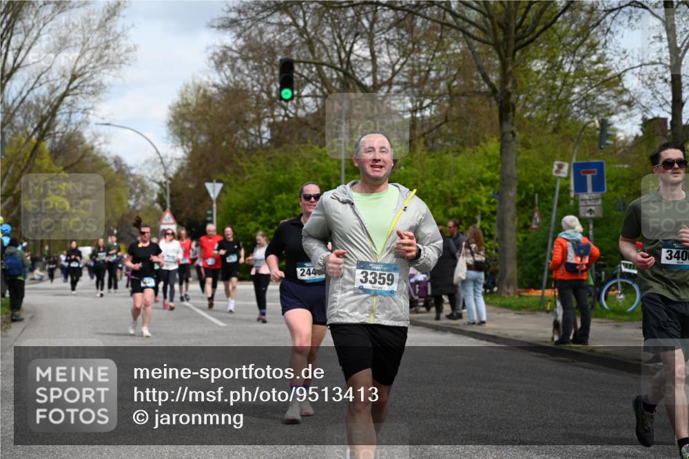 12.04.2026 - 45. Internationalen Wilhelmsburger Insellauf J. Mangold http://msf.ph/oto/9513413 12.04.2026 13:08:52 Ziel 5027, 5093, 5020, 4265, 3035, 5305, 4757, 4039, 4901, 5746, 2560, 5229, 2077, 2923, 4652, 2260, 3261, 5324, 3406, 3359, 2981, 5712, 3791, 4453, 4204, 4611, 2440, 2011, 5783, 4973, 4771, 5586, 5596, 5586, 5596, 4777, 5641, 5631, 4318, 4911, 4857, 3076, 5682, 5611 meine-sportfotos.de