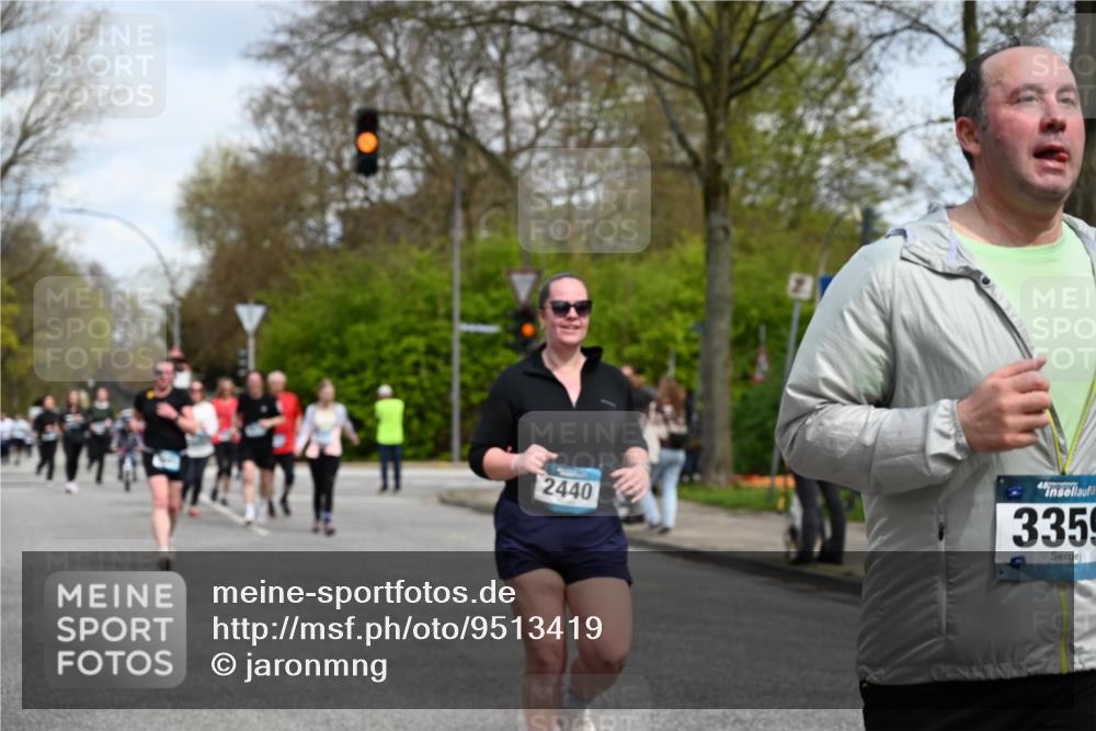 12.04.2026 - 45. Internationalen Wilhelmsburger Insellauf J. Mangold http://msf.ph/oto/9513419 12.04.2026 13:08:53 Ziel 5027, 5093, 5020, 4265, 3035, 5305, 4757, 4039, 4901, 5746, 2560, 5229, 2077, 2923, 4652, 2260, 3261, 5324, 3406, 3359, 2981, 5712, 3791, 4453, 4204, 4611, 2440, 2011, 5783, 4973, 4771, 5586, 5596, 4777, 4777, 5641, 5631, 4318, 4911, 4857, 3076, 5682, 5611, 5108 meine-sportfotos.de