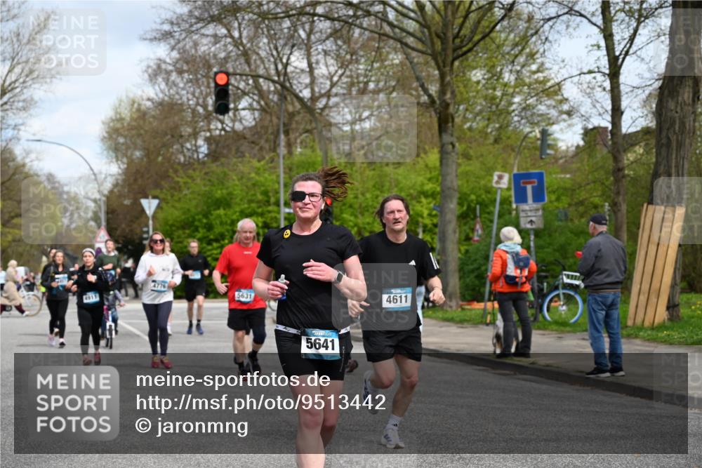 12.04.2026 - 45. Internationalen Wilhelmsburger Insellauf J. Mangold http://msf.ph/oto/9513442 12.04.2026 13:08:57 Ziel 3035, 5305, 4757, 4039, 4901, 5746, 2560, 5229, 2077, 2923, 4652, 2260, 3261, 5324, 3406, 3359, 2981, 5712, 3791, 4453, 4204, 4611, 2440, 2011, 5783, 4973, 4771, 5586, 5596, 4777, 5641, 5641, 5631, 4318, 4911, 4857, 3076, 5682, 5611, 5108, 4288, 5190, 3121, 2337 meine-sportfotos.de