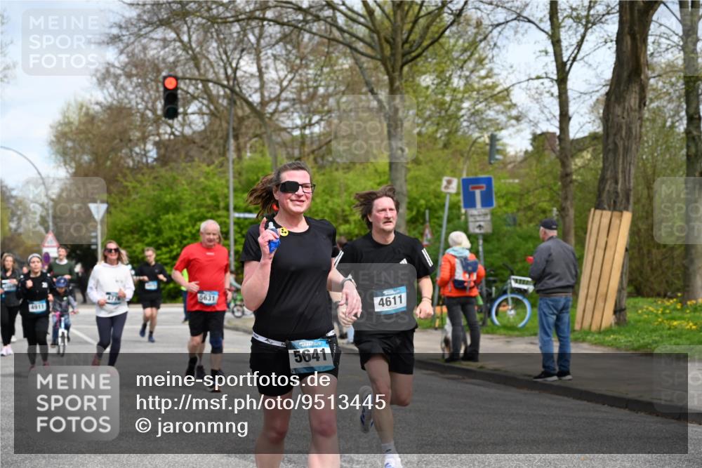 12.04.2026 - 45. Internationalen Wilhelmsburger Insellauf J. Mangold http://msf.ph/oto/9513445 12.04.2026 13:08:58 Ziel 4757, 4039, 4901, 5746, 2560, 5229, 2077, 2923, 4652, 2260, 3261, 5324, 3406, 3359, 2981, 5712, 3791, 4453, 4204, 4611, 2440, 2011, 5783, 4973, 4771, 5586, 5596, 4777, 5641, 5631, 5631, 4318, 4911, 4857, 3076, 5682, 5611, 5108, 4288, 5190, 3121, 2337 meine-sportfotos.de