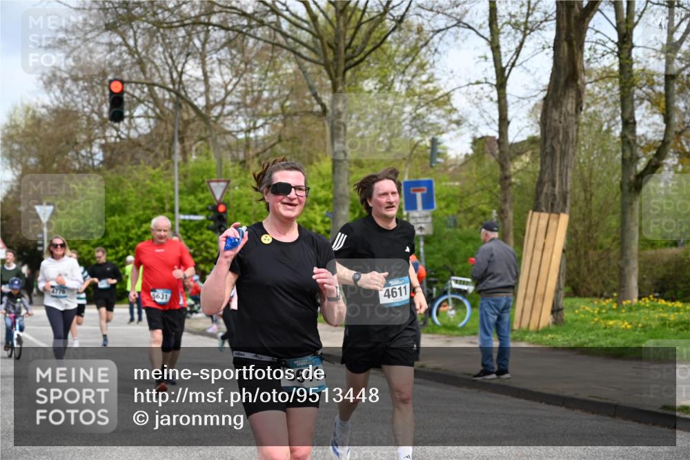 12.04.2026 - 45. Internationalen Wilhelmsburger Insellauf J. Mangold http://msf.ph/oto/9513448 12.04.2026 13:08:58 Ziel 4757, 4039, 4901, 5746, 2560, 5229, 2077, 2923, 4652, 2260, 3261, 5324, 3406, 3359, 2981, 5712, 3791, 4453, 4204, 4611, 2440, 2011, 5783, 4973, 4771, 5586, 5596, 4777, 5641, 5631, 5631, 4318, 4911, 4857, 3076, 5682, 5611, 5108, 4288, 5190, 3121, 2337 meine-sportfotos.de