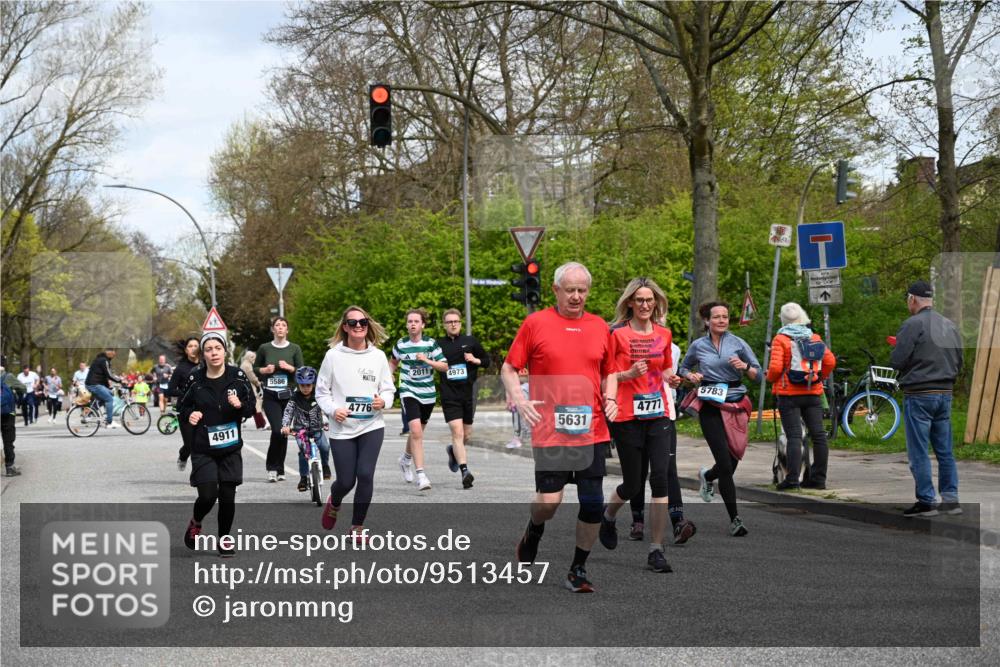 12.04.2026 - 45. Internationalen Wilhelmsburger Insellauf J. Mangold http://msf.ph/oto/9513457 12.04.2026 13:08:59 Ziel 4039, 4901, 5746, 2560, 5229, 2077, 2923, 4652, 2260, 3261, 5324, 3406, 3359, 2981, 5712, 3791, 4453, 4204, 4611, 2440, 2011, 5783, 4973, 4771, 5586, 5596, 4777, 5641, 5631, 4318, 4911, 4318, 4911, 4857, 3076, 5682, 5611, 5108, 4288, 5190, 3121, 2337, 3056 meine-sportfotos.de