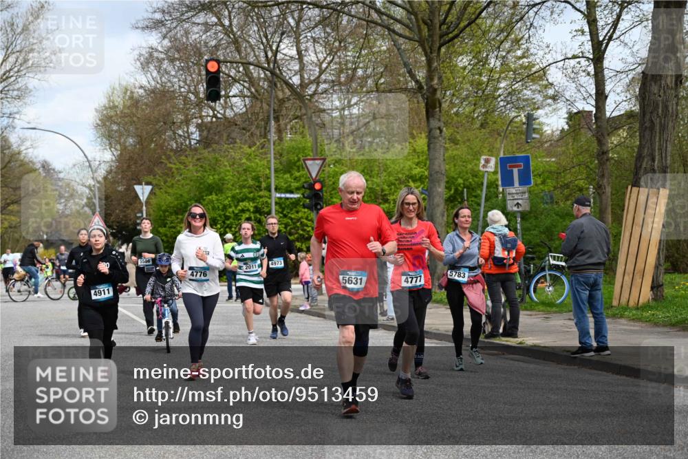 12.04.2026 - 45. Internationalen Wilhelmsburger Insellauf J. Mangold http://msf.ph/oto/9513459 12.04.2026 13:08:59 Ziel 4039, 4901, 5746, 2560, 5229, 2077, 2923, 4652, 2260, 3261, 5324, 3406, 3359, 2981, 5712, 3791, 4453, 4204, 4611, 2440, 2011, 5783, 4973, 4771, 5586, 5596, 4777, 5641, 5631, 4318, 4911, 4318, 4911, 4857, 3076, 5682, 5611, 5108, 4288, 5190, 3121, 2337, 3056 meine-sportfotos.de