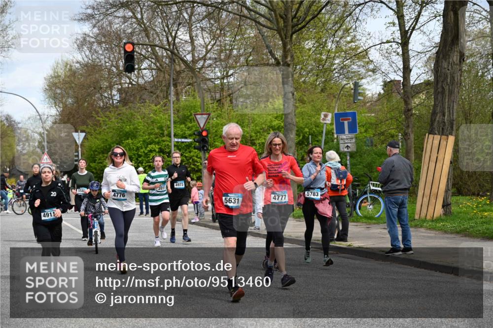 12.04.2026 - 45. Internationalen Wilhelmsburger Insellauf J. Mangold http://msf.ph/oto/9513460 12.04.2026 13:08:59 Ziel 4039, 4901, 5746, 2560, 5229, 2077, 2923, 4652, 2260, 3261, 5324, 3406, 3359, 2981, 5712, 3791, 4453, 4204, 4611, 2440, 2011, 5783, 4973, 4771, 5586, 5596, 4777, 5641, 5631, 4318, 4911, 4318, 4911, 4857, 3076, 5682, 5611, 5108, 4288, 5190, 3121, 2337, 3056 meine-sportfotos.de