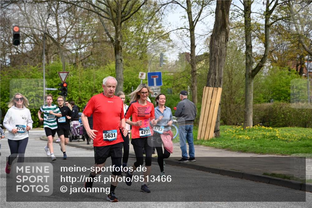 12.04.2026 - 45. Internationalen Wilhelmsburger Insellauf J. Mangold http://msf.ph/oto/9513466 12.04.2026 13:09:00 Ziel 4901, 5746, 2560, 5229, 2077, 2923, 4652, 2260, 3261, 5324, 3406, 3359, 2981, 5712, 3791, 4453, 4204, 4611, 2440, 2011, 5783, 5783, 4973, 4771, 5586, 5596, 4777, 5641, 5631, 4318, 4911, 4857, 4857, 3076, 5682, 5611, 5108, 4288, 5190, 3121, 2337, 3056, 2688, 4776, 2689 meine-sportfotos.de