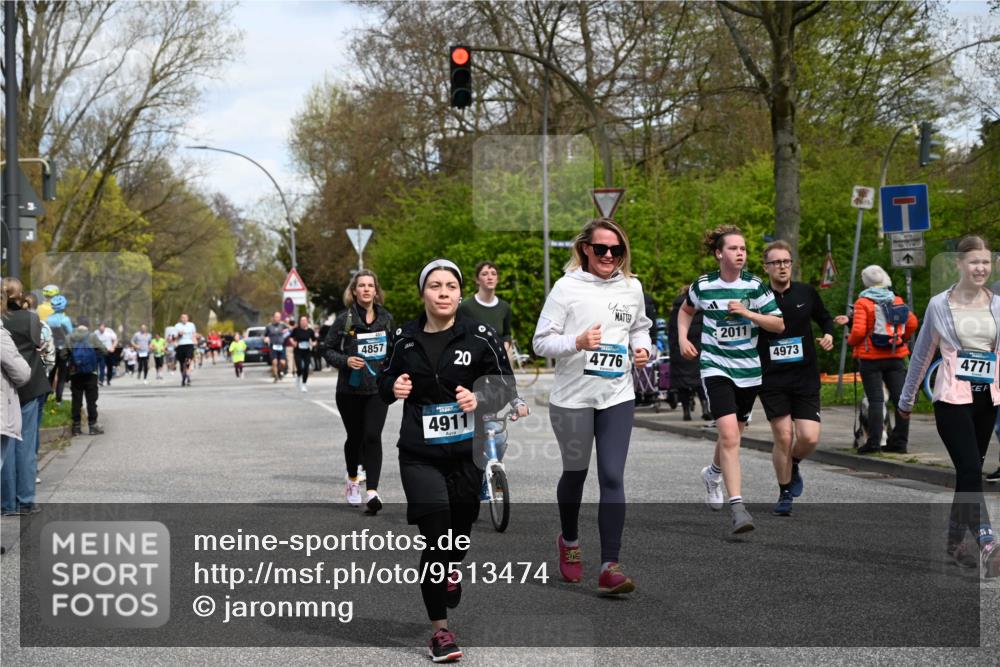 12.04.2026 - 45. Internationalen Wilhelmsburger Insellauf J. Mangold http://msf.ph/oto/9513474 12.04.2026 13:09:01 Ziel 4901, 5746, 2560, 5229, 2077, 2923, 4652, 2260, 3261, 5324, 3406, 3359, 2981, 5712, 3791, 4453, 4204, 4611, 2440, 2011, 5783, 4973, 4973, 4771, 5586, 5596, 4777, 5641, 5631, 4318, 4911, 4857, 3076, 5682, 5611, 5108, 4288, 5190, 3121, 2337, 3056, 2688, 4776, 2689, 5095 meine-sportfotos.de