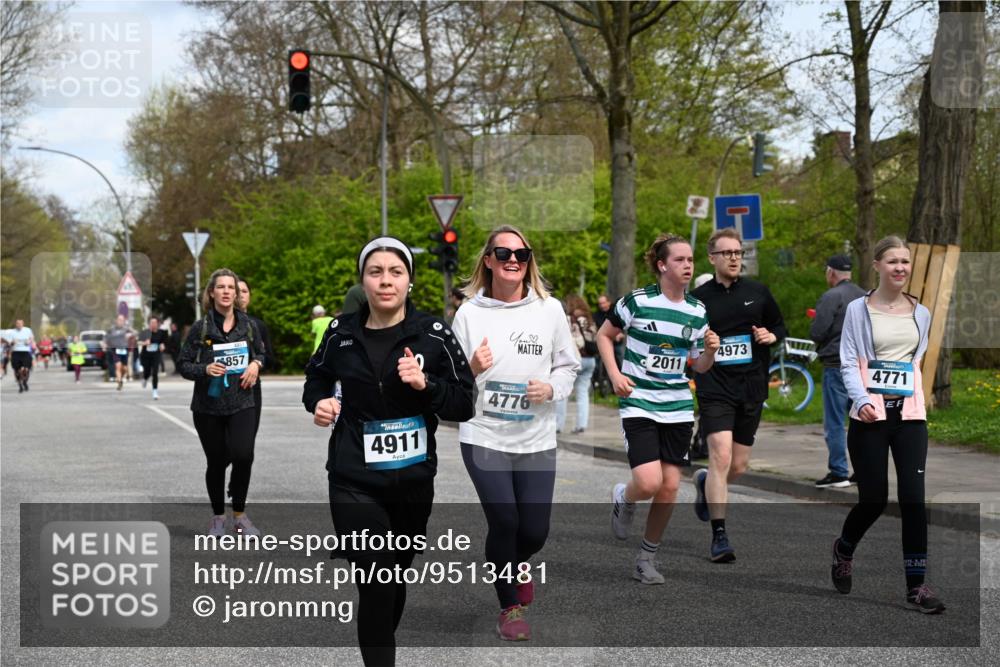 12.04.2026 - 45. Internationalen Wilhelmsburger Insellauf J. Mangold http://msf.ph/oto/9513481 12.04.2026 13:09:02 Ziel 4901, 5746, 2560, 5229, 2077, 2923, 4652, 2260, 3261, 5324, 3406, 3359, 2981, 5712, 3791, 4453, 4204, 4611, 2440, 2011, 5783, 4973, 4771, 5586, 5596, 4777, 5641, 5631, 4318, 4911, 4857, 3076, 5682, 3076, 5682, 5611, 5108, 4288, 5190, 3121, 2337, 3056, 2688, 4776, 2689, 5095, 3571 meine-sportfotos.de
