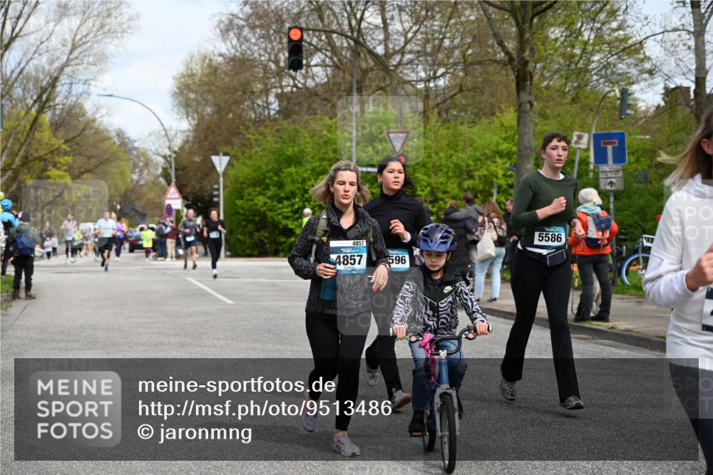 12.04.2026 - 45. Internationalen Wilhelmsburger Insellauf J. Mangold http://msf.ph/oto/9513486 12.04.2026 13:09:04 Ziel 2560, 5229, 2077, 2923, 4652, 2260, 3261, 5324, 3406, 3359, 2981, 5712, 3791, 4453, 4204, 4611, 2440, 2011, 5783, 4973, 4771, 5586, 5596, 5586, 5596, 4777, 5641, 5631, 4318, 4911, 4857, 3076, 5682, 5611, 5611, 5108, 4288, 5190, 3121, 2337, 3056, 2688, 4776, 2689, 5095, 3571, 5760, 3019, 3440 meine-sportfotos.de