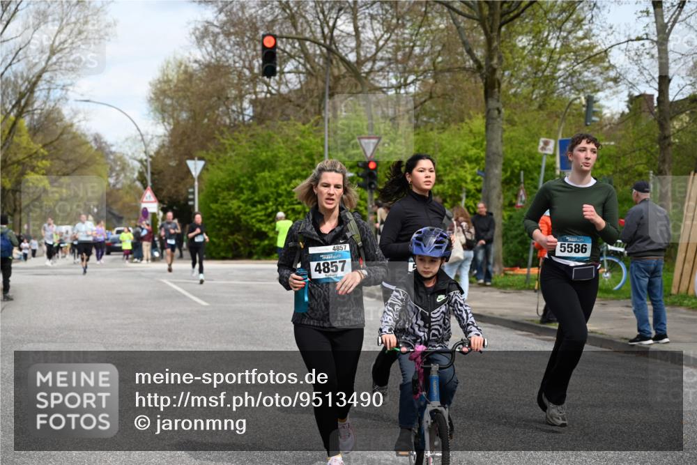 12.04.2026 - 45. Internationalen Wilhelmsburger Insellauf J. Mangold http://msf.ph/oto/9513490 12.04.2026 13:09:04 Ziel 2560, 5229, 2077, 2923, 4652, 2260, 3261, 5324, 3406, 3359, 2981, 5712, 3791, 4453, 4204, 4611, 2440, 2011, 5783, 4973, 4771, 5586, 5596, 5586, 5596, 4777, 5641, 5631, 4318, 4911, 4857, 3076, 5682, 5611, 5611, 5108, 4288, 5190, 3121, 2337, 3056, 2688, 4776, 2689, 5095, 3571, 5760, 3019, 3440 meine-sportfotos.de
