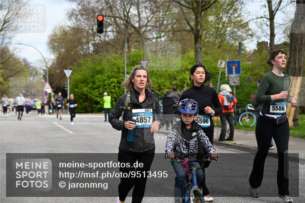 12.04.2026 - 45. Internationalen Wilhelmsburger Insellauf J. Mangold http://msf.ph/oto/9513495 12.04.2026 13:09:04 Ziel 2560, 5229, 2077, 2923, 4652, 2260, 3261, 5324, 3406, 3359, 2981, 5712, 3791, 4453, 4204, 4611, 2440, 2011, 5783, 4973, 4771, 5586, 5596, 5586, 5596, 4777, 5641, 5631, 4318, 4911, 4857, 3076, 5682, 5611, 5611, 5108, 4288, 5190, 3121, 2337, 3056, 2688, 4776, 2689, 5095, 3571, 5760, 3019, 3440 meine-sportfotos.de