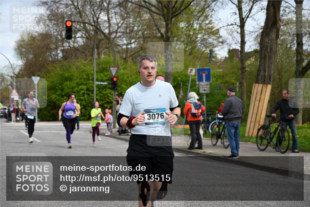 12.04.2026 - 45. Internationalen Wilhelmsburger Insellauf J. Mangold http://msf.ph/oto/9513515 12.04.2026 13:09:14 Ziel 3406, 3359, 2981, 5712, 3791, 4453, 4204, 4611, 2440, 2011, 5783, 4973, 4771, 5586, 5596, 4777, 5641, 5631, 4318, 4911, 4857, 3076, 5682, 3076, 5682, 5611, 5108, 4288, 5190, 3121, 2337, 3056, 2688, 4776, 2689, 5095, 3571, 3571, 5760, 3019, 3440, 5761, 4335, 3807, 4794 meine-sportfotos.de