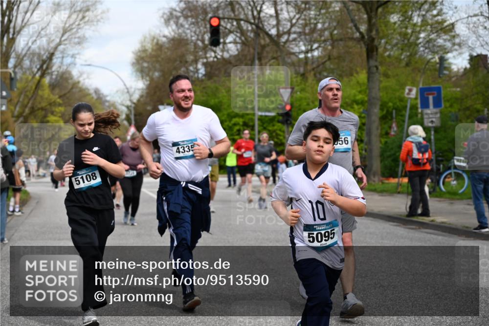 12.04.2026 - 45. Internationalen Wilhelmsburger Insellauf J. Mangold http://msf.ph/oto/9513590 12.04.2026 13:09:25 Ziel 5783, 4973, 4771, 5586, 5596, 4777, 5641, 5631, 4318, 4911, 4857, 3076, 5682, 5611, 5108, 4288, 5190, 3121, 2337, 3056, 2688, 4776, 2689, 5095, 5095, 3571, 5760, 3019, 3440, 5761, 4335, 3807, 4794, 3807, 4794, 2687, 5090, 5256, 4419, 5454, 5624, 5005, 3557, 3729, 3890, 5282 meine-sportfotos.de