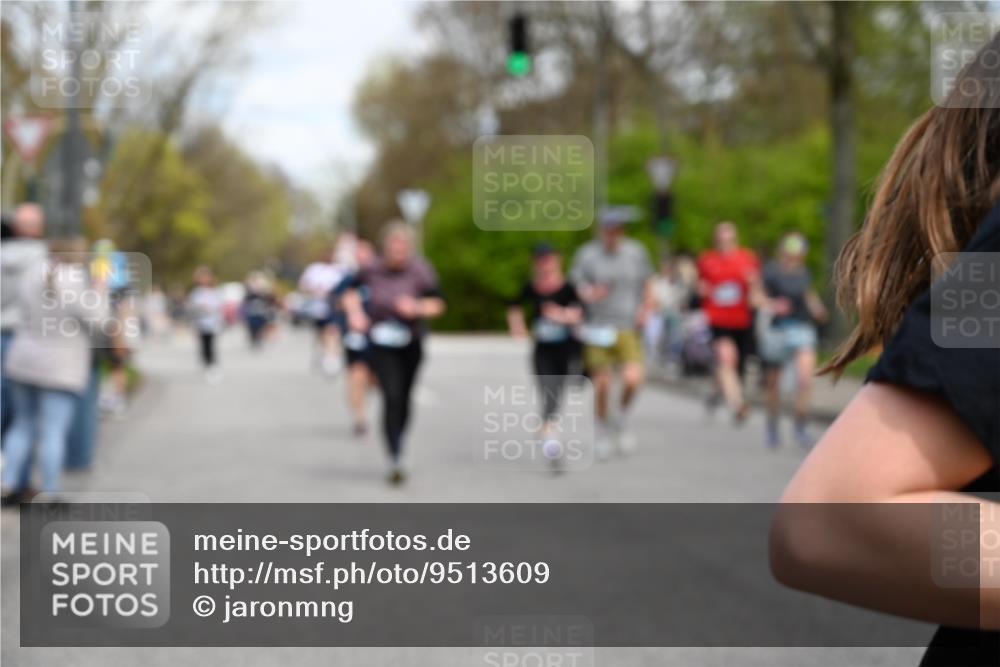 12.04.2026 - 45. Internationalen Wilhelmsburger Insellauf J. Mangold http://msf.ph/oto/9513609 12.04.2026 13:09:27 Ziel 4771, 5586, 5596, 4777, 5641, 5631, 4318, 4911, 4857, 3076, 5682, 5611, 5108, 4288, 5190, 3121, 2337, 3056, 2688, 4776, 2689, 5095, 3571, 5760, 3019, 3440, 5761, 4335, 3807, 4794, 2687, 5090, 2687, 5090, 5256, 4419, 5454, 5624, 5005, 3557, 3729, 3890, 5282, 2072 meine-sportfotos.de