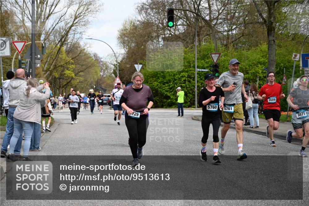 12.04.2026 - 45. Internationalen Wilhelmsburger Insellauf J. Mangold http://msf.ph/oto/9513613 12.04.2026 13:09:28 Ziel 4771, 5586, 5596, 4777, 5641, 5631, 4318, 4911, 4857, 3076, 5682, 5611, 5108, 4288, 5190, 3121, 2337, 3056, 2688, 4776, 2689, 5095, 3571, 5760, 3019, 3440, 5760, 3019, 3440, 5761, 4335, 3807, 4794, 2687, 5090, 5256, 5256, 4419, 5454, 5624, 5005, 3557, 3729, 3890, 5282, 2072, 5130 meine-sportfotos.de