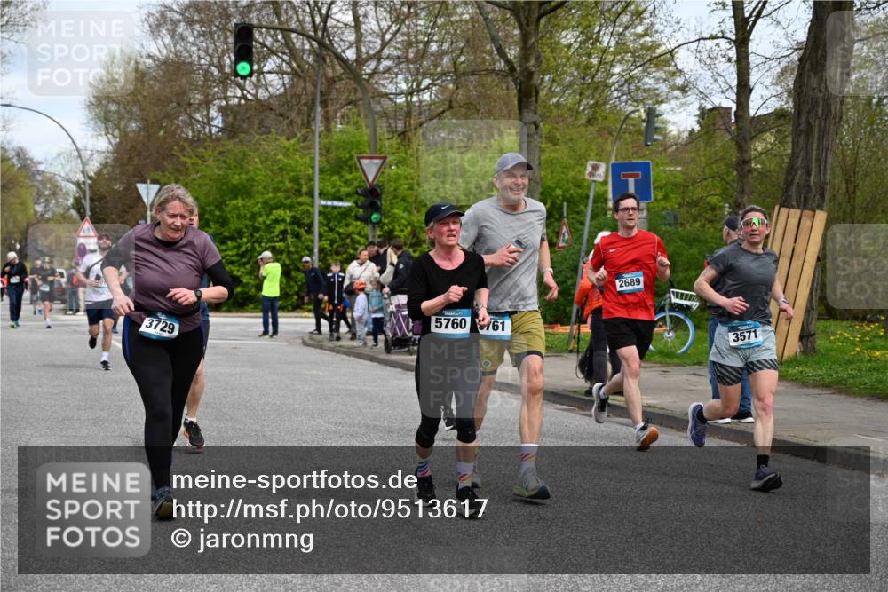 12.04.2026 - 45. Internationalen Wilhelmsburger Insellauf J. Mangold http://msf.ph/oto/9513617 12.04.2026 13:09:28 Ziel 4771, 5586, 5596, 4777, 5641, 5631, 4318, 4911, 4857, 3076, 5682, 5611, 5108, 4288, 5190, 3121, 2337, 3056, 2688, 4776, 2689, 5095, 3571, 5760, 3019, 3440, 5760, 3019, 3440, 5761, 4335, 3807, 4794, 2687, 5090, 5256, 5256, 4419, 5454, 5624, 5005, 3557, 3729, 3890, 5282, 2072, 5130 meine-sportfotos.de