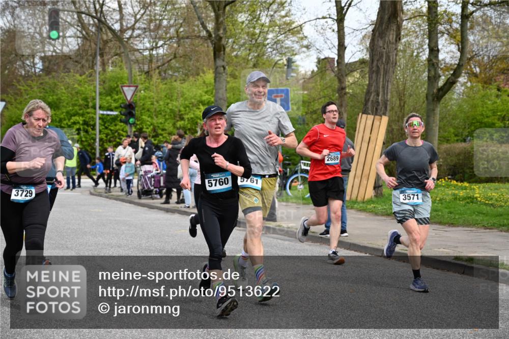 12.04.2026 - 45. Internationalen Wilhelmsburger Insellauf J. Mangold http://msf.ph/oto/9513622 12.04.2026 13:09:29 Ziel 5586, 5596, 4777, 5641, 5631, 4318, 4911, 4857, 3076, 5682, 5611, 5108, 4288, 5190, 3121, 2337, 3056, 2688, 4776, 2689, 5095, 3571, 5760, 3019, 3440, 5761, 5761, 4335, 3807, 4794, 2687, 5090, 5256, 4419, 5454, 4419, 5454, 5624, 5005, 3557, 3729, 3890, 5282, 2072, 5130, 3004, 2103, 5089, 2001, 4116 meine-sportfotos.de