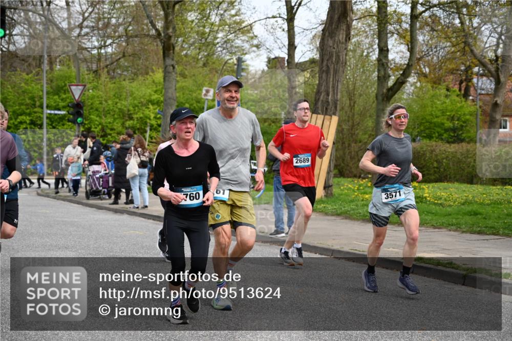 12.04.2026 - 45. Internationalen Wilhelmsburger Insellauf J. Mangold http://msf.ph/oto/9513624 12.04.2026 13:09:29 Ziel 5586, 5596, 4777, 5641, 5631, 4318, 4911, 4857, 3076, 5682, 5611, 5108, 4288, 5190, 3121, 2337, 3056, 2688, 4776, 2689, 5095, 3571, 5760, 3019, 3440, 5761, 5761, 4335, 3807, 4794, 2687, 5090, 5256, 4419, 5454, 4419, 5454, 5624, 5005, 3557, 3729, 3890, 5282, 2072, 5130, 3004, 2103, 5089, 2001, 4116 meine-sportfotos.de