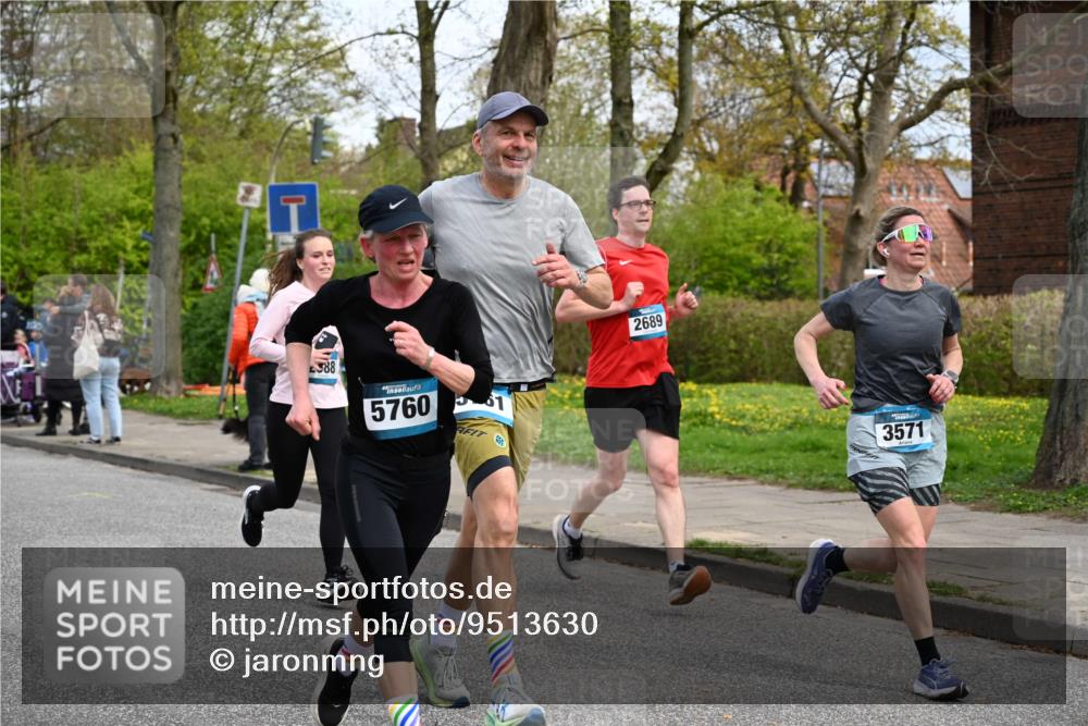 12.04.2026 - 45. Internationalen Wilhelmsburger Insellauf J. Mangold http://msf.ph/oto/9513630 12.04.2026 13:09:29 Ziel 5586, 5596, 4777, 5641, 5631, 4318, 4911, 4857, 3076, 5682, 5611, 5108, 4288, 5190, 3121, 2337, 3056, 2688, 4776, 2689, 5095, 3571, 5760, 3019, 3440, 5761, 5761, 4335, 3807, 4794, 2687, 5090, 5256, 4419, 5454, 4419, 5454, 5624, 5005, 3557, 3729, 3890, 5282, 2072, 5130, 3004, 2103, 5089, 2001, 4116 meine-sportfotos.de