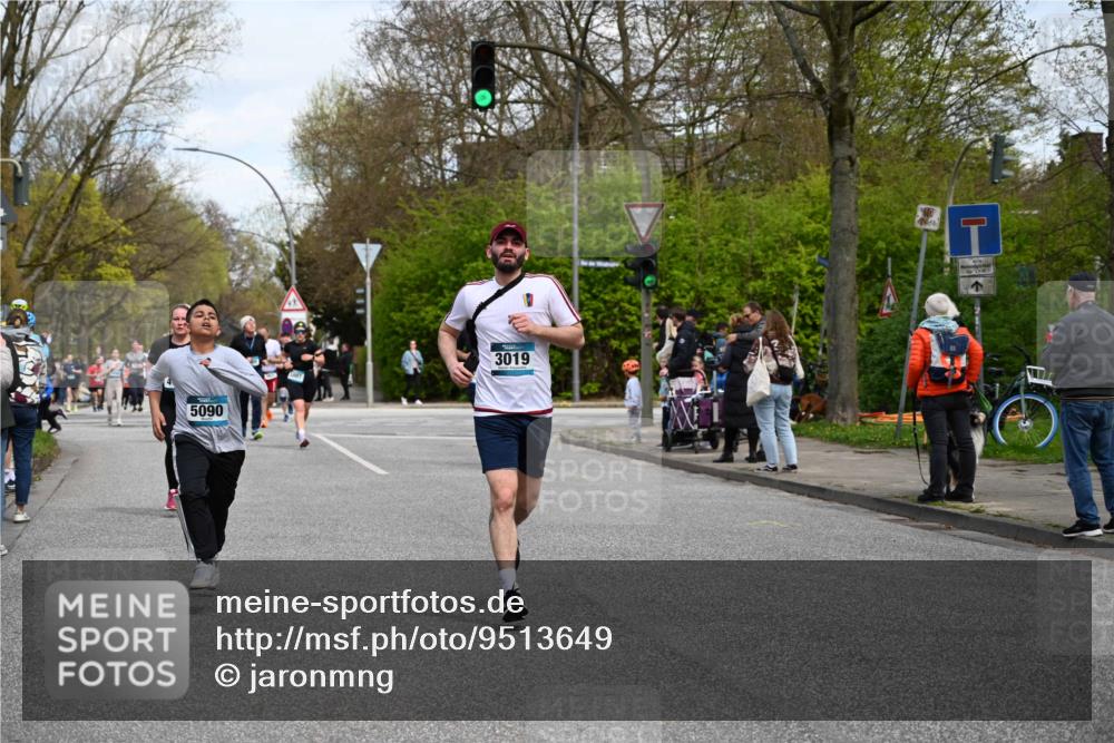 12.04.2026 - 45. Internationalen Wilhelmsburger Insellauf J. Mangold http://msf.ph/oto/9513649 12.04.2026 13:09:32 Ziel 5641, 5631, 4318, 4911, 4857, 3076, 5682, 5611, 5108, 4288, 5190, 3121, 2337, 3056, 2688, 4776, 2689, 5095, 3571, 5760, 3019, 3440, 5761, 4335, 3807, 4794, 2687, 5090, 5256, 4419, 5454, 5624, 5005, 3557, 3557, 3729, 3890, 5282, 2072, 5130, 3004, 2103, 5089, 2001, 4116, 2743 meine-sportfotos.de