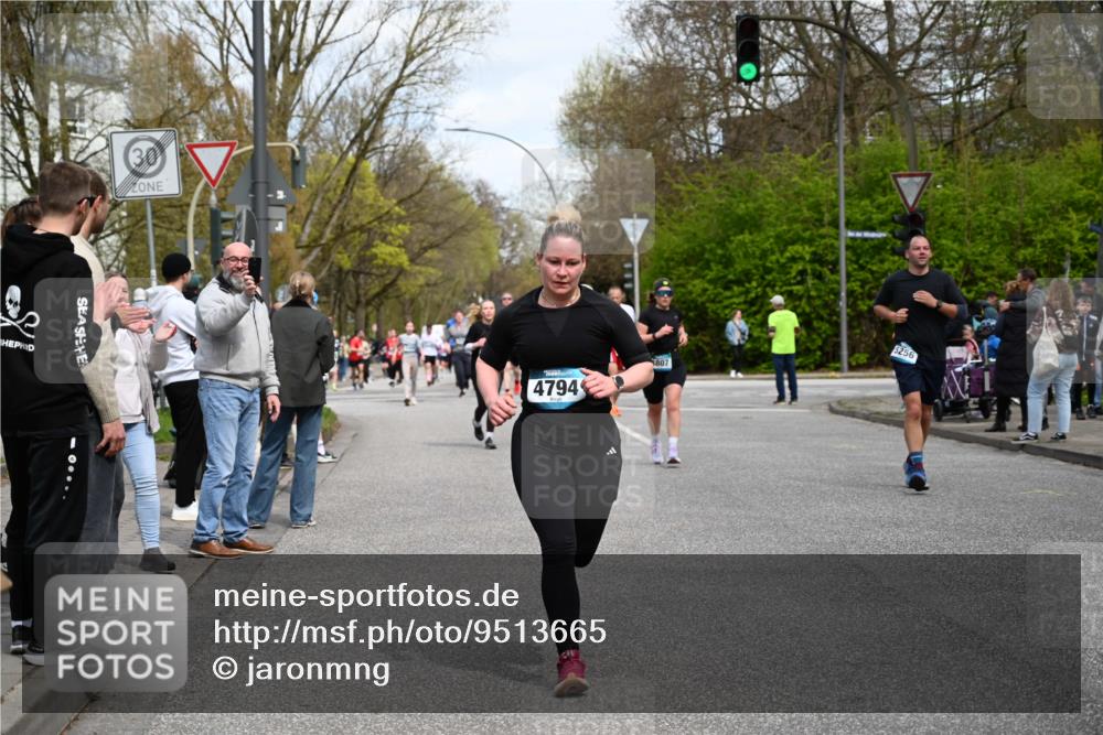 12.04.2026 - 45. Internationalen Wilhelmsburger Insellauf J. Mangold http://msf.ph/oto/9513665 12.04.2026 13:09:35 Ziel 5631, 4318, 4911, 4857, 3076, 5682, 5611, 5108, 4288, 5190, 3121, 2337, 3056, 2688, 4776, 2689, 5095, 3571, 5760, 3019, 3440, 5761, 4335, 3807, 4794, 2687, 5090, 5256, 4419, 5454, 5624, 5005, 3557, 3729, 3890, 5282, 2072, 5130, 3004, 2103, 5089, 2001, 4116, 2743, 3673, 4961, 3919, 3793, 3549 meine-sportfotos.de