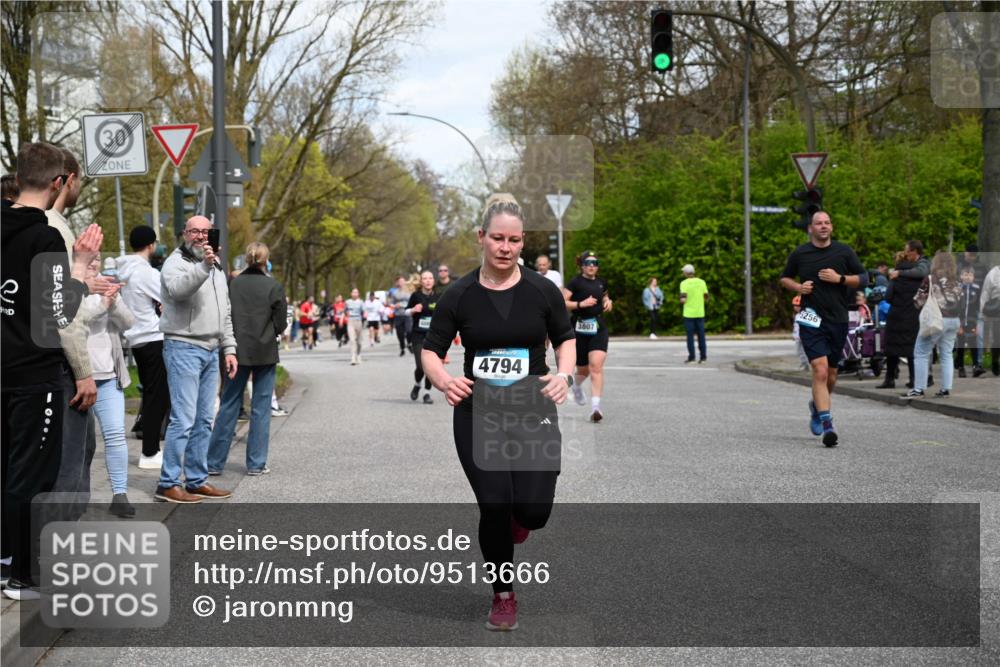 12.04.2026 - 45. Internationalen Wilhelmsburger Insellauf J. Mangold http://msf.ph/oto/9513666 12.04.2026 13:09:35 Ziel 5631, 4318, 4911, 4857, 3076, 5682, 5611, 5108, 4288, 5190, 3121, 2337, 3056, 2688, 4776, 2689, 5095, 3571, 5760, 3019, 3440, 5761, 4335, 3807, 4794, 2687, 5090, 5256, 4419, 5454, 5624, 5005, 3557, 3729, 3890, 5282, 2072, 5130, 3004, 2103, 5089, 2001, 4116, 2743, 3673, 4961, 3919, 3793, 3549 meine-sportfotos.de