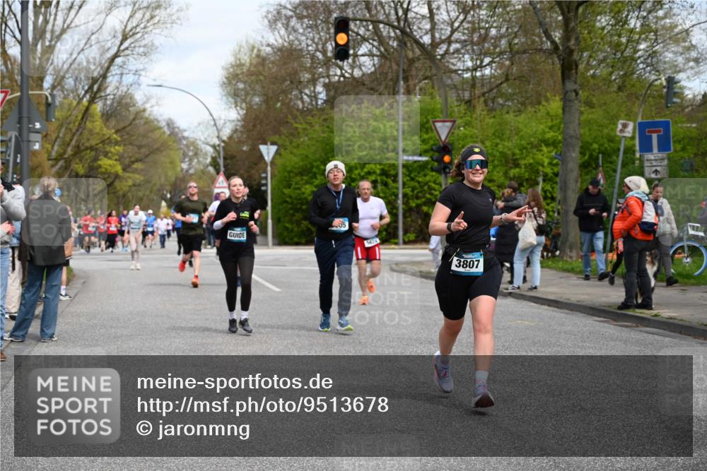 12.04.2026 - 45. Internationalen Wilhelmsburger Insellauf J. Mangold http://msf.ph/oto/9513678 12.04.2026 13:09:38 Ziel 3076, 5682, 5611, 5108, 4288, 5190, 3121, 2337, 3056, 2688, 4776, 2689, 5095, 3571, 5760, 3019, 3440, 5761, 4335, 3807, 4794, 2687, 5090, 5256, 4419, 5454, 5624, 5005, 3557, 3729, 3890, 5282, 2072, 5130, 3004, 2103, 5089, 2001, 4116, 2743, 3673, 4961, 3919, 3793, 3549, 5646, 5287, 4910 meine-sportfotos.de