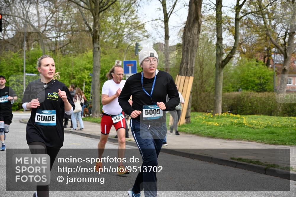 12.04.2026 - 45. Internationalen Wilhelmsburger Insellauf J. Mangold http://msf.ph/oto/9513702 12.04.2026 13:09:42 Ziel 5108, 4288, 5190, 3121, 2337, 3056, 2688, 4776, 2689, 5095, 3571, 5760, 3019, 3440, 5761, 4335, 3807, 4794, 2687, 5090, 5256, 4419, 5454, 5624, 5005, 5624, 5005, 3557, 3729, 3890, 5282, 2072, 5130, 3004, 2103, 5089, 2001, 4116, 2743, 3673, 4961, 3919, 3793, 3549, 5646, 5287, 4910, 4278, 4935, 2129, 2982, 2121 meine-sportfotos.de