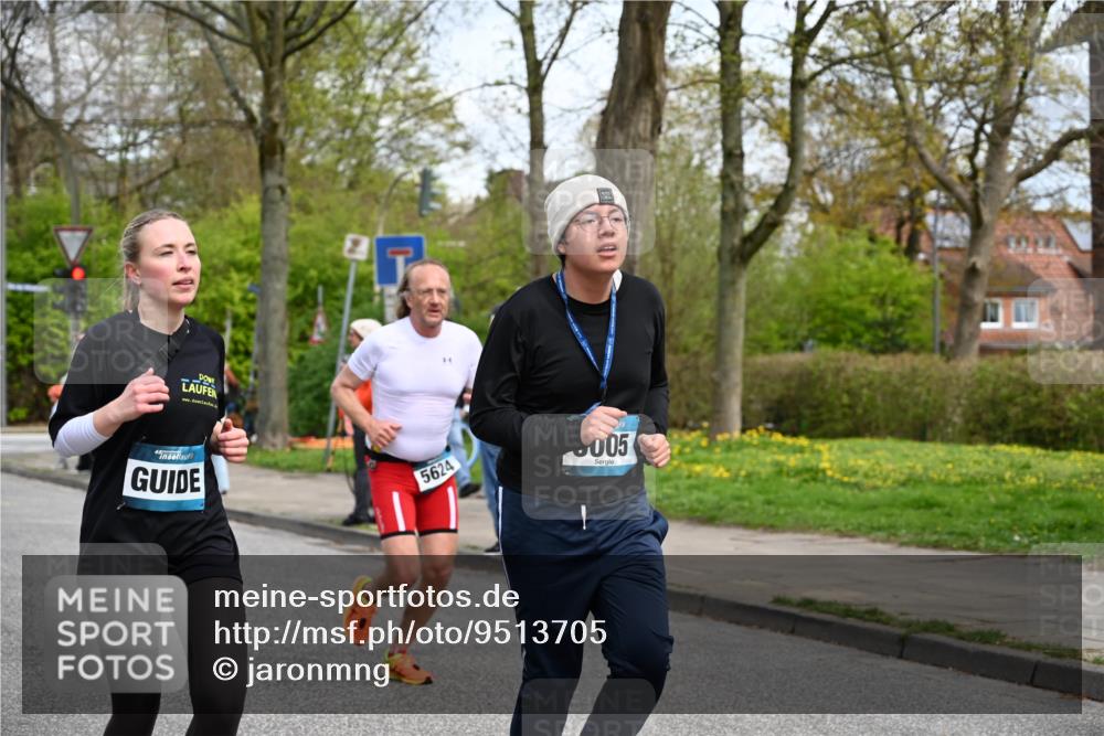 12.04.2026 - 45. Internationalen Wilhelmsburger Insellauf J. Mangold http://msf.ph/oto/9513705 12.04.2026 13:09:42 Ziel 5108, 4288, 5190, 3121, 2337, 3056, 2688, 4776, 2689, 5095, 3571, 5760, 3019, 3440, 5761, 4335, 3807, 4794, 2687, 5090, 5256, 4419, 5454, 5624, 5005, 5624, 5005, 3557, 3729, 3890, 5282, 2072, 5130, 3004, 2103, 5089, 2001, 4116, 2743, 3673, 4961, 3919, 3793, 3549, 5646, 5287, 4910, 4278, 4935, 2129, 2982, 2121 meine-sportfotos.de