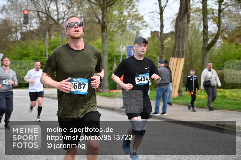 12.04.2026 - 45. Internationalen Wilhelmsburger Insellauf J. Mangold http://msf.ph/oto/9513722 12.04.2026 13:09:44 Ziel 4288, 5190, 3121, 2337, 3056, 2688, 4776, 2689, 5095, 3571, 5760, 3019, 3440, 5761, 4335, 3807, 4794, 2687, 5090, 5256, 4419, 5454, 5624, 5005, 3557, 3557, 3729, 3890, 5282, 2072, 5130, 3004, 2103, 5089, 2001, 4116, 2743, 2743, 3673, 4961, 3919, 3793, 3549, 5646, 5287, 4910, 4278, 4935, 2129, 2982, 2121 meine-sportfotos.de