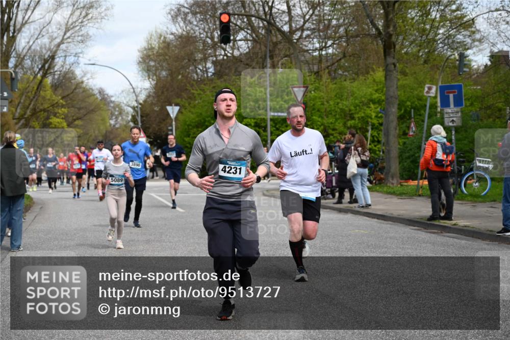 12.04.2026 - 45. Internationalen Wilhelmsburger Insellauf J. Mangold http://msf.ph/oto/9513727 12.04.2026 13:09:45 Ziel 2337, 3056, 2688, 4776, 2689, 5095, 3571, 5760, 3019, 3440, 5761, 4335, 3807, 4794, 2687, 5090, 5256, 4419, 5454, 5624, 5005, 3557, 3729, 3729, 3890, 5282, 2072, 5130, 3004, 2103, 5089, 2001, 4116, 2743, 3673, 4961, 3919, 3793, 3673, 4961, 3919, 3793, 3549, 5646, 5287, 4910, 4278, 4935, 2129, 2982, 2121, 2289 meine-sportfotos.de