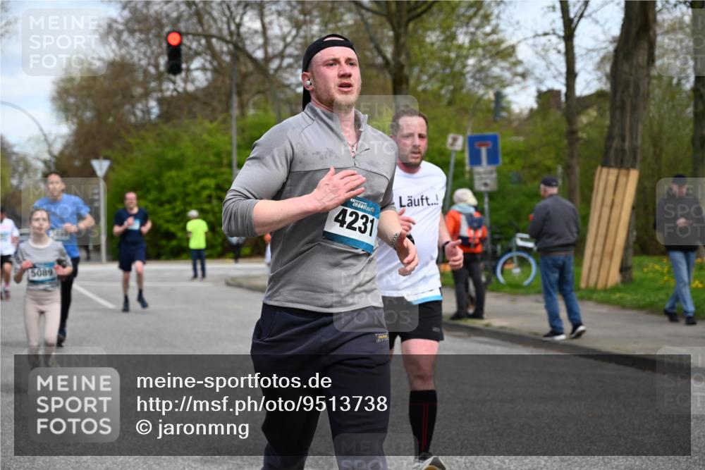 12.04.2026 - 45. Internationalen Wilhelmsburger Insellauf J. Mangold http://msf.ph/oto/9513738 12.04.2026 13:09:46 Ziel 2337, 3056, 2688, 4776, 2689, 5095, 3571, 5760, 3019, 3440, 5761, 4335, 3807, 4794, 2687, 5090, 5256, 4419, 5454, 5624, 5005, 3557, 3729, 3890, 5282, 2072, 5130, 3004, 2103, 5089, 2001, 4116, 2743, 3673, 4961, 3919, 3793, 3549, 3549, 5646, 5287, 4910, 4278, 4935, 2129, 2982, 2121, 2289, 4250 meine-sportfotos.de