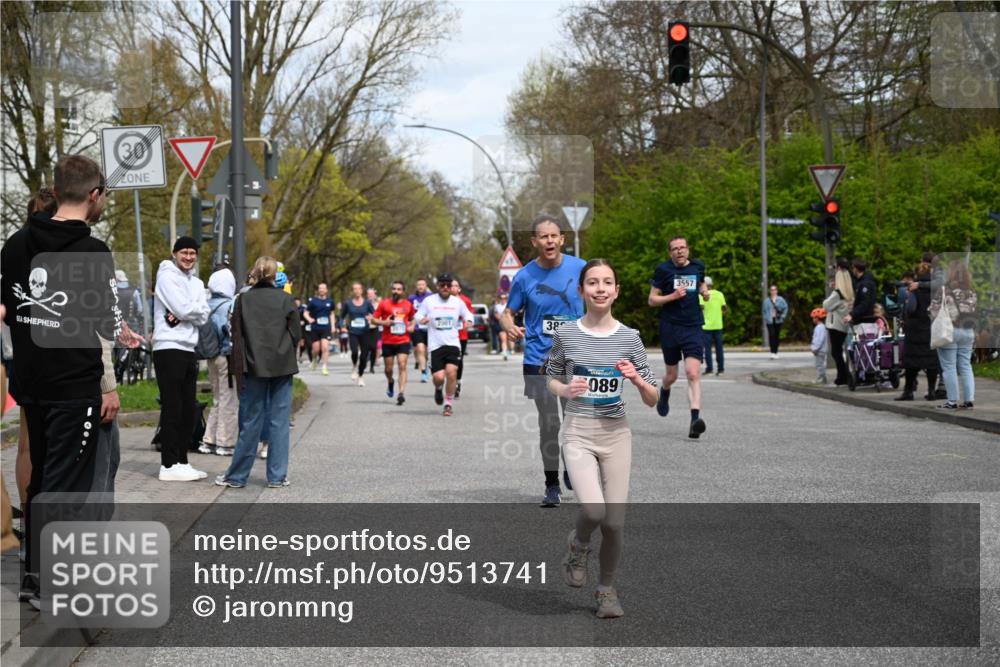 12.04.2026 - 45. Internationalen Wilhelmsburger Insellauf J. Mangold http://msf.ph/oto/9513741 12.04.2026 13:09:47 Ziel 3056, 2688, 4776, 2689, 5095, 3571, 5760, 3019, 3440, 5761, 4335, 3807, 4794, 2687, 5090, 5256, 4419, 5454, 5624, 5005, 3557, 3729, 3890, 5282, 2072, 5130, 3004, 2103, 5089, 2001, 4116, 2743, 3673, 4961, 3919, 3793, 3549, 5646, 5287, 4910, 4278, 4935, 2129, 2982, 2121, 2289, 4250 meine-sportfotos.de