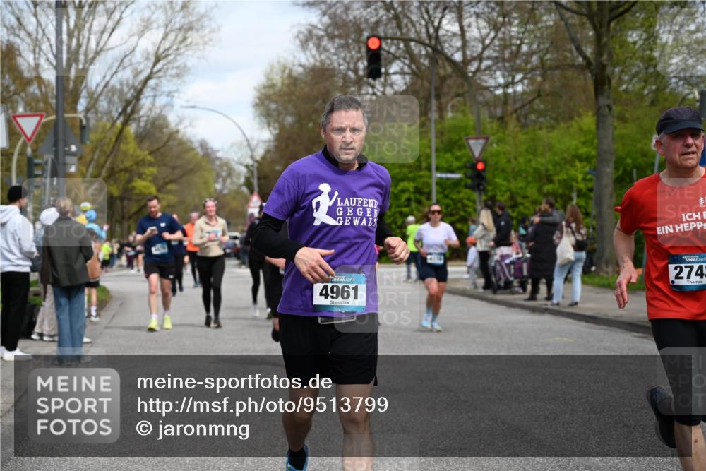 12.04.2026 - 45. Internationalen Wilhelmsburger Insellauf J. Mangold http://msf.ph/oto/9513799 12.04.2026 13:09:56 Ziel 3807, 4794, 2687, 5090, 5256, 4419, 5454, 5624, 5005, 3557, 3729, 3890, 5282, 2072, 5130, 3004, 2103, 5089, 2001, 4116, 2743, 2743, 3673, 4961, 3919, 3793, 3549, 5646, 5287, 4910, 4278, 4935, 2129, 2982, 2121, 2289, 4250, 5612, 3338, 5704, 4578, 4579, 4356, 3445, 3446, 4562, 3654, 3269, 4552, 3285, 3288 meine-sportfotos.de
