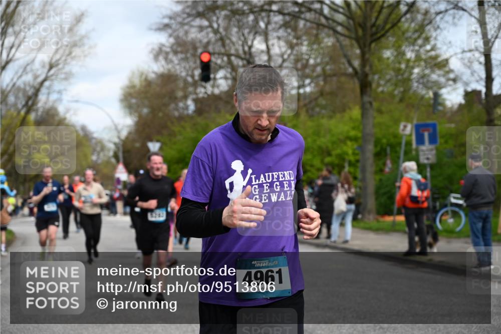 12.04.2026 - 45. Internationalen Wilhelmsburger Insellauf J. Mangold http://msf.ph/oto/9513806 12.04.2026 13:09:57 Ziel 3807, 4794, 2687, 5090, 5256, 4419, 5454, 5624, 5005, 3557, 3729, 3890, 5282, 2072, 5130, 3004, 2103, 5089, 2001, 4116, 2743, 3673, 4961, 3919, 3793, 3673, 4961, 3919, 3793, 3549, 5646, 5287, 4910, 4278, 4935, 2129, 2982, 2121, 2289, 2289, 4250, 5612, 3338, 5704, 4578, 4579, 4356, 3445, 3446, 4562, 3654, 3269, 4552, 3285, 3288 meine-sportfotos.de