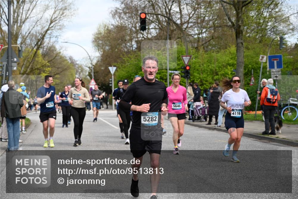 12.04.2026 - 45. Internationalen Wilhelmsburger Insellauf J. Mangold http://msf.ph/oto/9513813 12.04.2026 13:09:58 Ziel 3807, 4794, 2687, 5090, 5256, 4419, 5454, 5624, 5005, 3557, 3729, 3890, 5282, 2072, 5130, 3004, 2103, 5089, 2001, 4116, 2743, 3673, 4961, 3919, 3793, 3549, 3549, 5646, 5287, 4910, 4278, 4935, 2129, 2982, 2121, 2289, 4250, 4250, 5612, 3338, 5704, 4578, 4579, 4356, 3445, 3446, 4562, 3654, 3269, 4552, 3285, 3288, 5444, 5443, 5830 meine-sportfotos.de